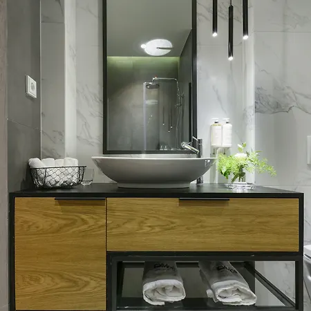 Olvios Luxury